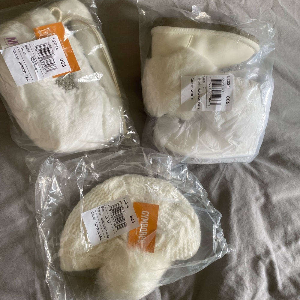 White Faux Fur Accessories Set